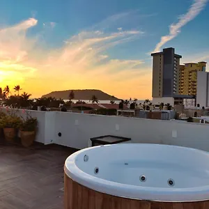 Amplio Departamento En Zona Dorada A 3 Cuadras De Playa - P304 Apartamento
